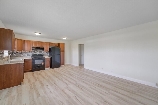 property at 5420 NE 22nd Terrace