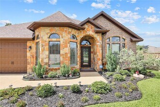 4253 Rock Bend Dr in College Station, TX - Building Photo - Building Photo