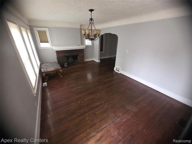 6444 Coleman St in Dearborn, MI - Building Photo - Building Photo