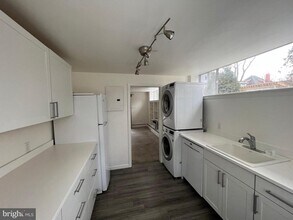 454 Old Lancaster Rd in Haverford, PA - Building Photo - Building Photo