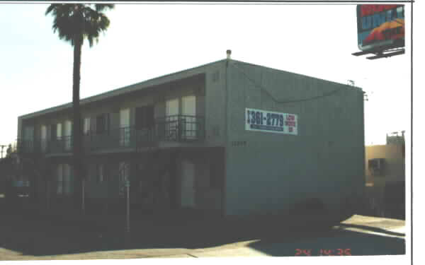 13248 Maclay St in San Fernando, CA - Building Photo