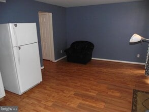 8502 Kernon Ct in Lorton, VA - Building Photo - Building Photo