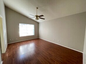 88 W Rainbow Ridge Cir in Spring, TX - Building Photo - Building Photo