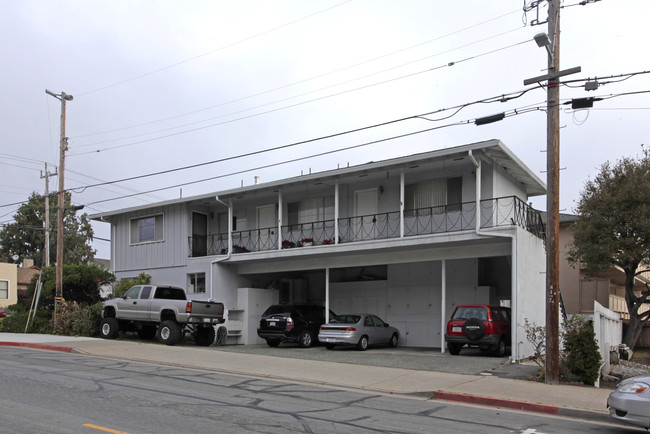 329 Van Buren St in Monterey, CA - Foto de edificio - Building Photo