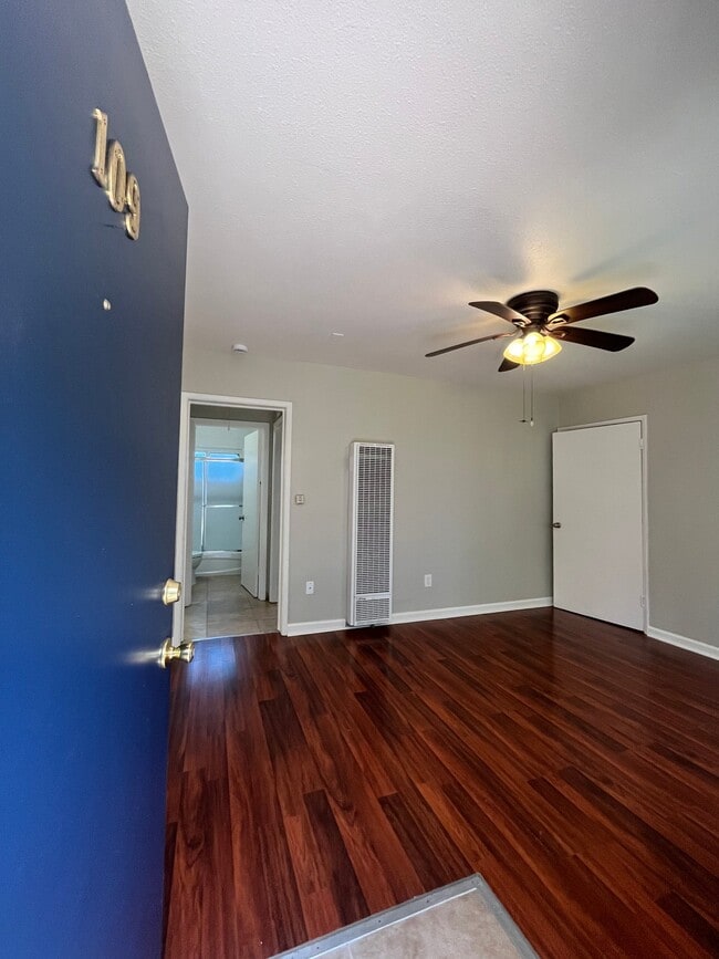 property at 2555 Foothill Blvd