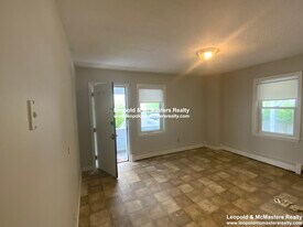 1 Winship Pl, Unit 1 in Boston, MA - Building Photo