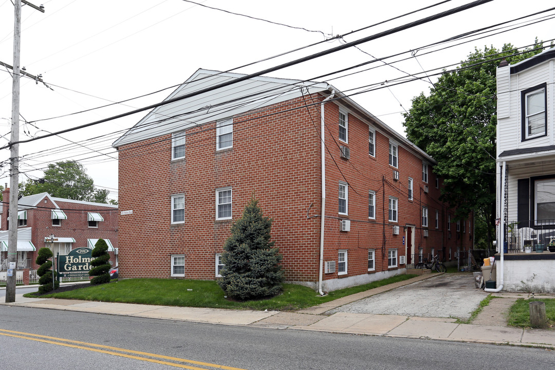 Holmes Garden Apartments in Holmes, PA - Foto de edificio