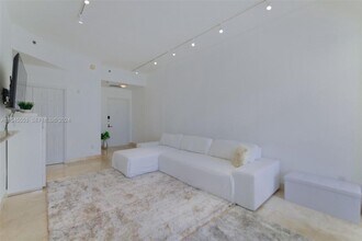 145 Jefferson Ave in Miami Beach, FL - Building Photo - Building Photo