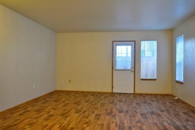 1908 NE 46th Ave in Portland, OR - Building Photo - Building Photo