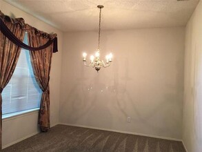 3004 Afton Ridge Dr in Plano, TX - Foto de edificio - Building Photo