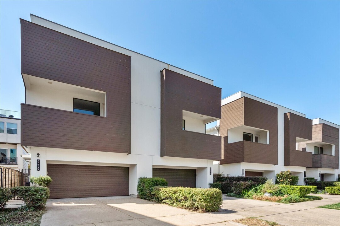 5523 Darling St in Houston, TX - Building Photo