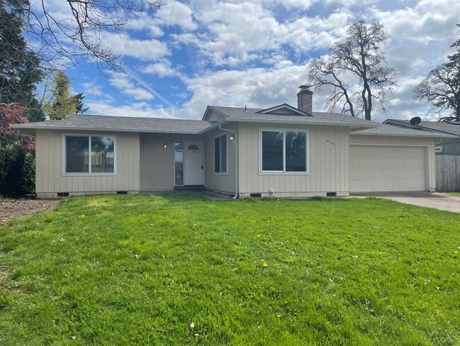 property at 4938 Trail End Ct SE