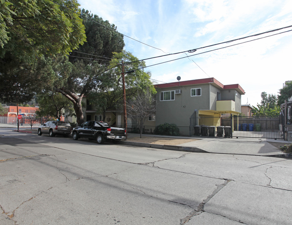 4204 Sunset Dr in Los Angeles, CA - Building Photo