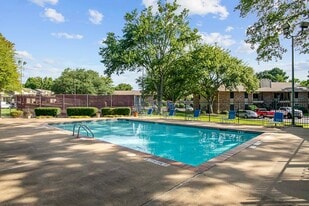 Artwood Apartment Homes in Tyler, TX - Building Photo