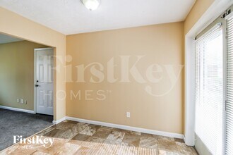 10288 October Dr in Cincinnati, OH - Building Photo - Building Photo