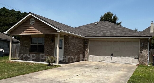 property at 2504 Ridgeway Ln