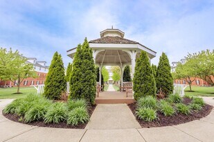 Benjamin Court in Indianapolis, IN - Building Photo