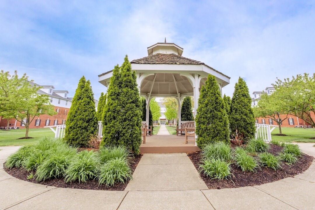Benjamin Court in Indianapolis, IN - Foto de edificio