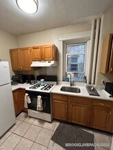 16 Fuller St, Unit 2 in Brookline, MA - Building Photo - Building Photo