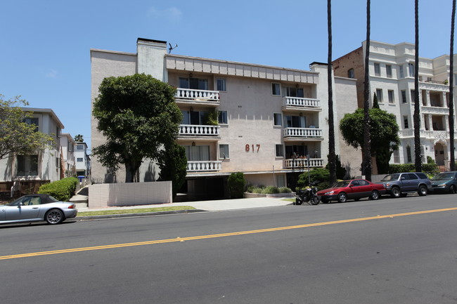 817 4th St in Santa Monica, CA - Building Photo - Building Photo