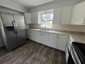 15594 Co Rd 136 in Live Oak, FL - Building Photo - Building Photo