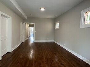 4714 N Talman Ave in Chicago, IL - Building Photo - Building Photo