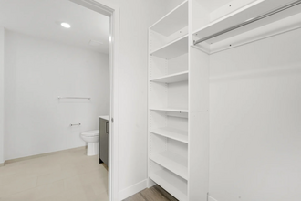 699 N May St in Chicago, IL - Building Photo - Building Photo