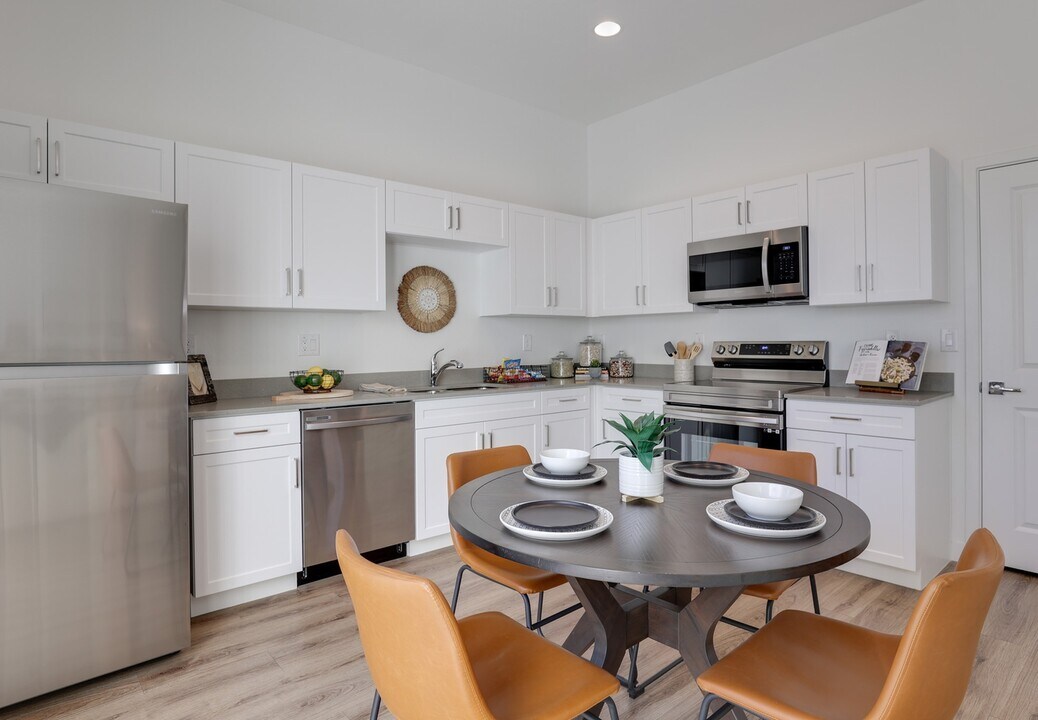 Hampton Edison in Maricopa, AZ - Building Photo