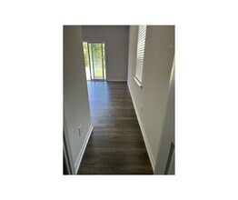 1215 37th Ave Lane NE in Hickory, NC - Building Photo - Building Photo