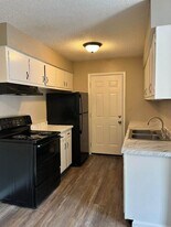 5626 S Quaker Ave in Tulsa, OK - Building Photo