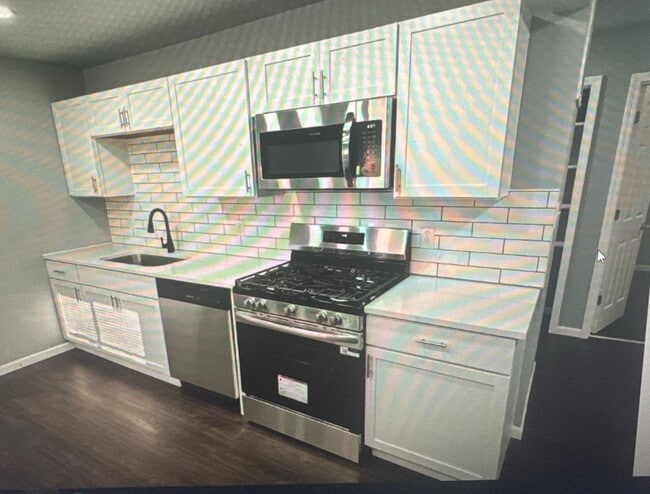 property at 1824 Central Dr