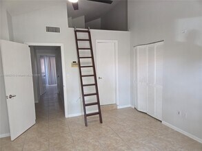 7799 SW 102nd Ln in Miami, FL - Building Photo - Building Photo