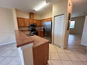 12010 SW 268th St in Homestead, FL - Building Photo - Building Photo
