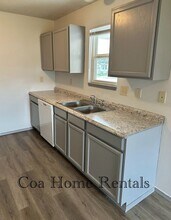 1202 N Indiana Ave in Wichita, KS - Building Photo - Building Photo