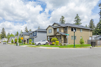 19840 SE 272nd St in Covington, WA - Foto de edificio - Building Photo