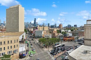 1255 N Milwaukee Ave, Unit 506 in Chicago, IL - Building Photo