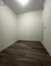 10 Abeja St in Vaughan, ON - Building Photo - Building Photo