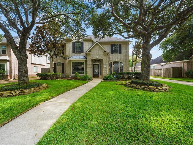 property at 22422 Water Edge Ln