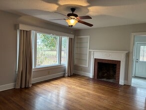 633 Hawthorne Dr in Asheboro, NC - Building Photo - Building Photo