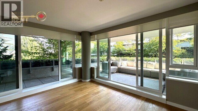 788 Arthur Erickson Pl in West Vancouver, BC - Building Photo - Building Photo