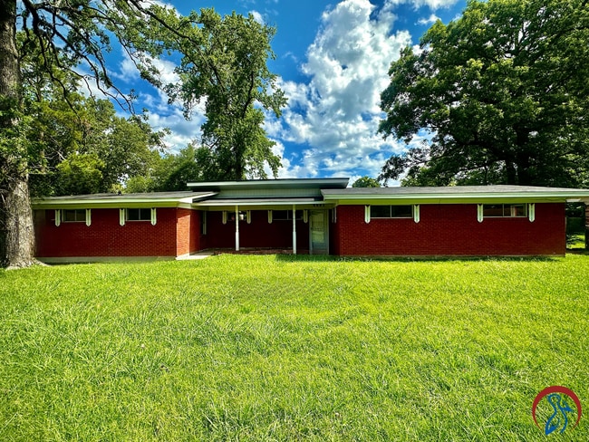 property at 2201 Jan St