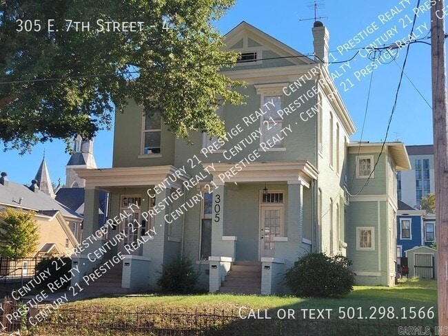property at 305 E 7th St