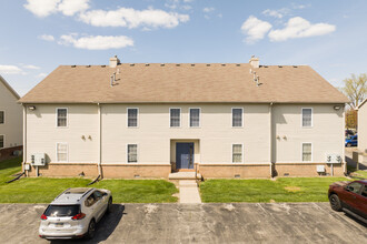 Roachton Flats in Perrysburg, OH - Foto de edificio - Building Photo