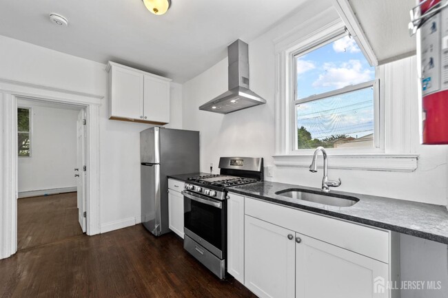 property at 410 Chadwick Ave