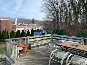 119 Maple Pl in Port Jefferson, NY - Building Photo - Building Photo