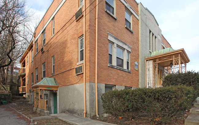 877 Ludlow in Cincinnati, OH - Building Photo - Building Photo