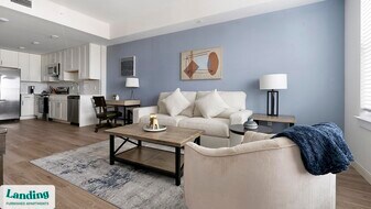 870 SE 47th Terrace, Unit 374 in Cape Coral, FL - Building Photo