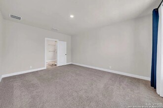 12688 Cotorra Spgs in San Antonio, TX - Foto de edificio - Building Photo