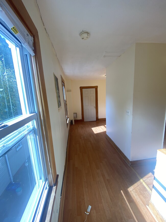 13 Andrew St, Unit #1 in Cambridge, MA - Building Photo - Building Photo