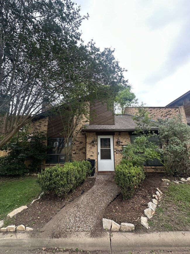 property at 605 Church St